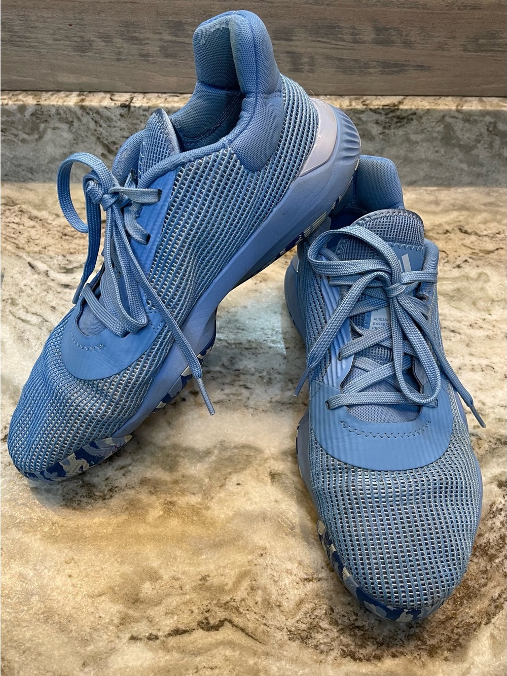 Adidas pro Bounce 2019 Low Basketball Shoes Men 12.5 Light Blue